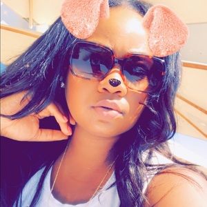 Meet your Posher, Kandyce